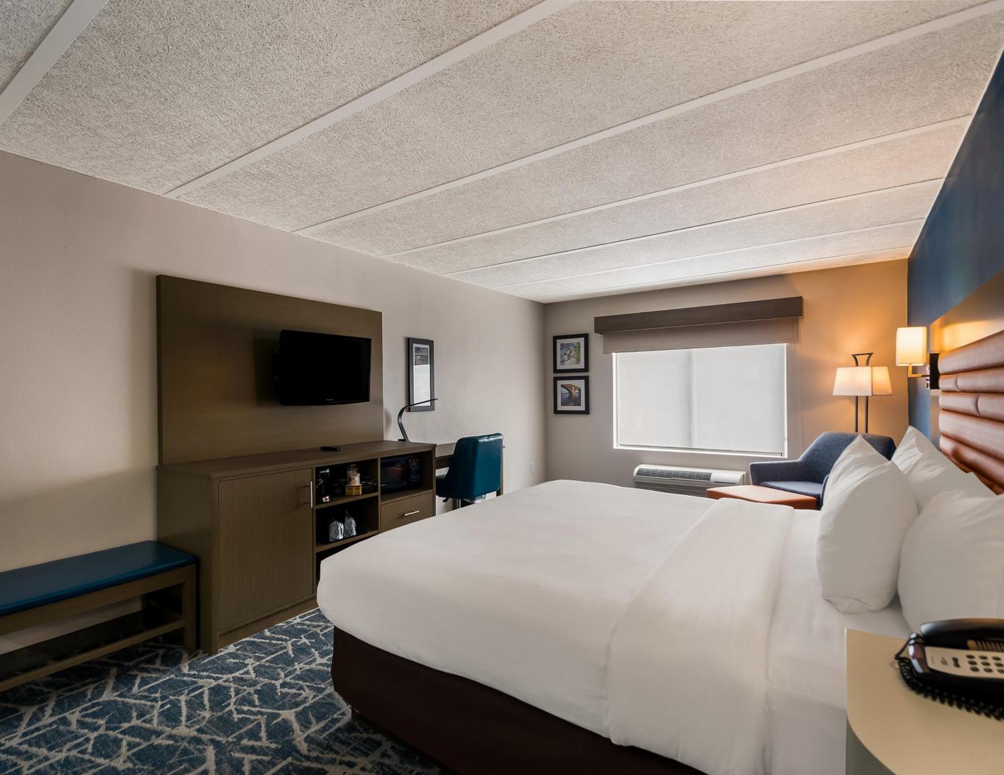 Comfort Inn Falls Church - Tysons Corner Exterior foto