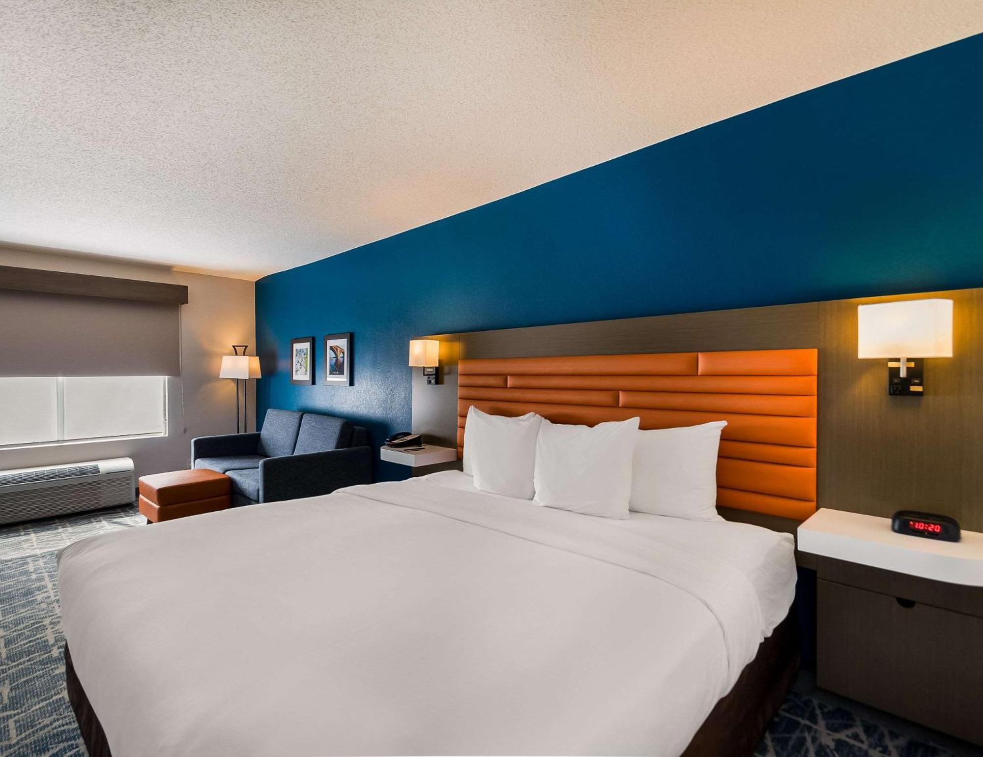 Comfort Inn Falls Church - Tysons Corner Exterior foto