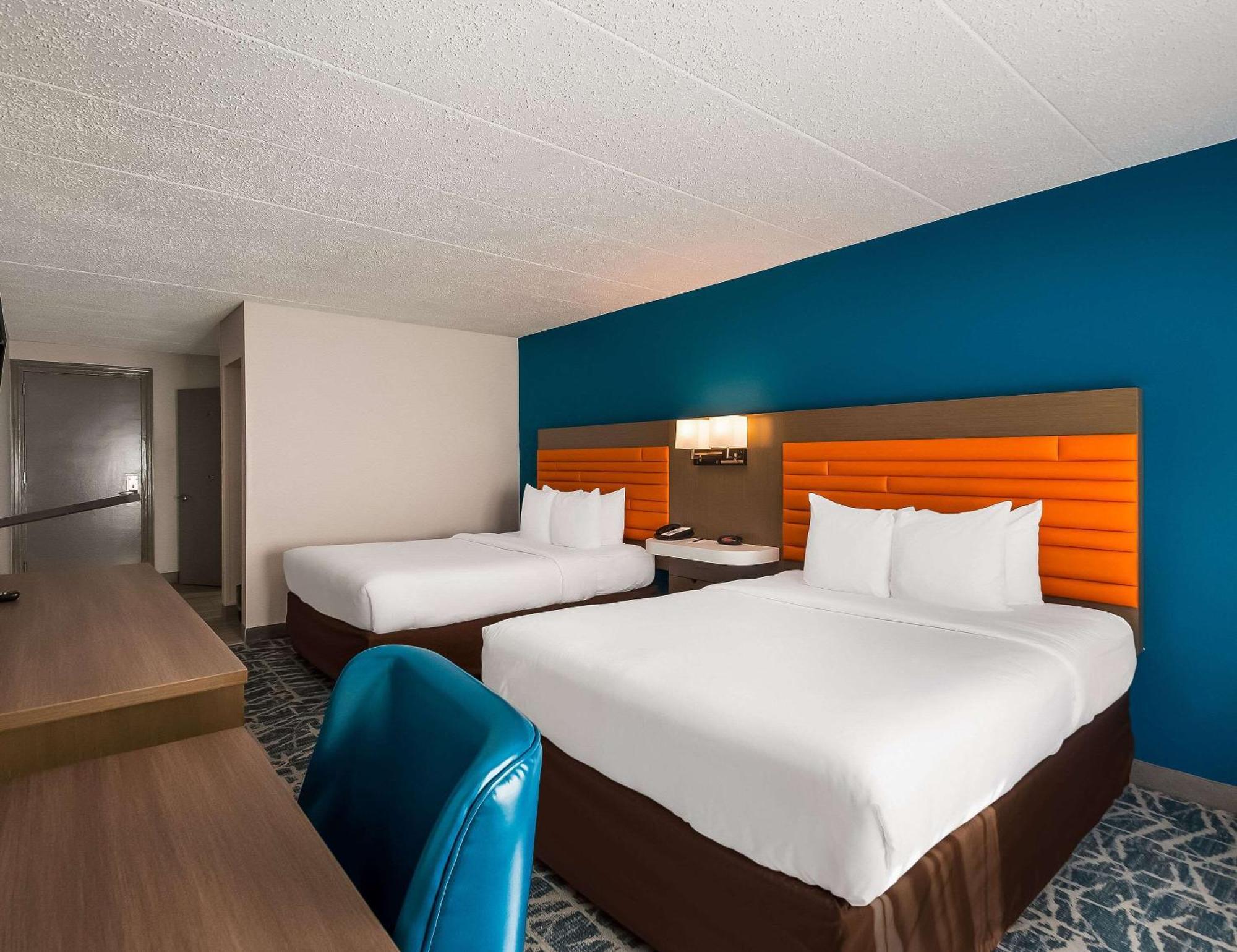 Comfort Inn Falls Church - Tysons Corner Exterior foto