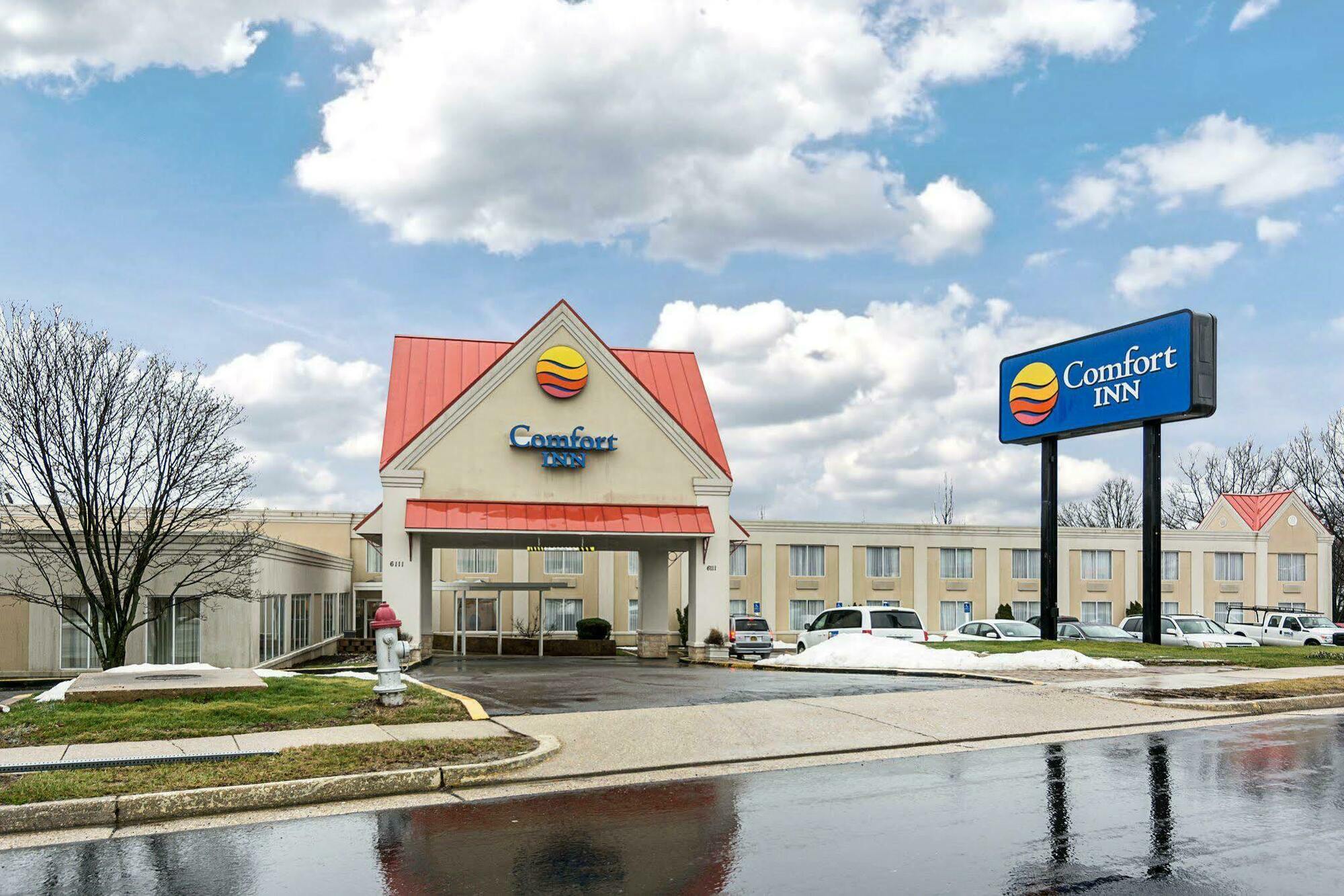 Comfort Inn Falls Church - Tysons Corner Exterior foto